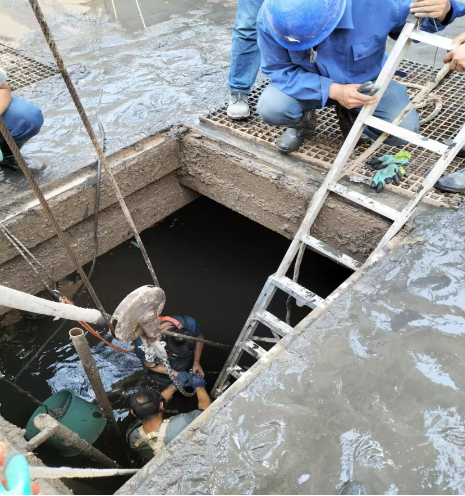 市產(chǎn)投集團城東污水處理公司加強設備檢修維護確保汛期平穩(wěn)運行(圖2)